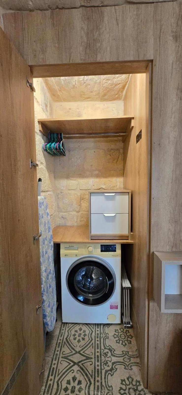 Servants' Quarters Studio Apartment 瓦莱塔 外观 照片